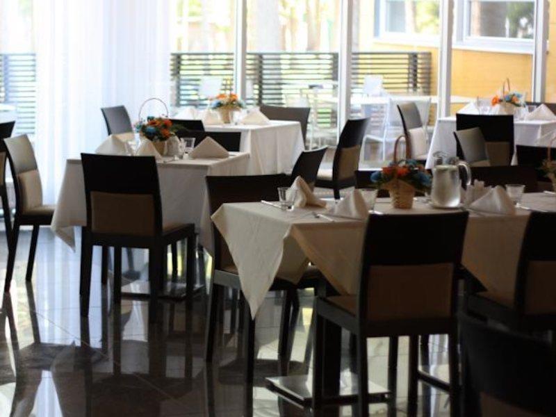 Meresuu Spa & Hotel Нарва-Йиесуу Екстер'єр фото