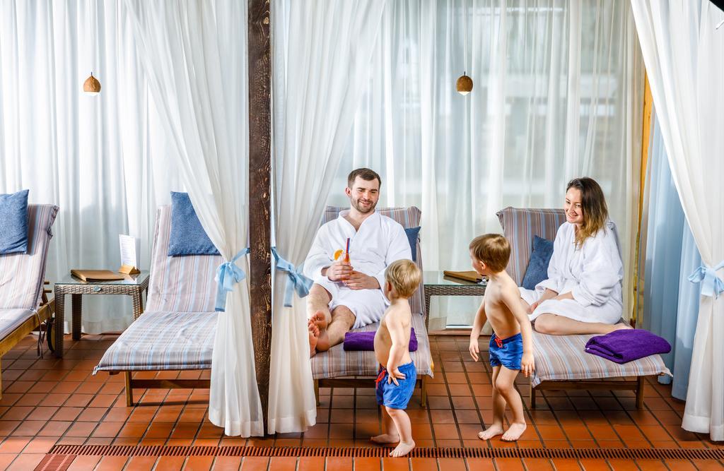 Meresuu Spa & Hotel Нарва-Йиесуу Екстер'єр фото