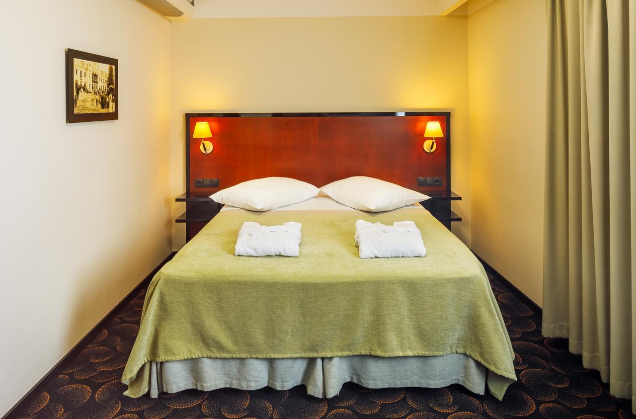 Meresuu Spa & Hotel Нарва-Йиесуу Екстер'єр фото